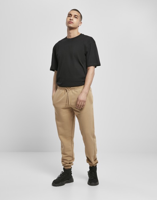 Мъжко долнище в бежов цвят Urban Classics Basic Sweatpants 2.0 