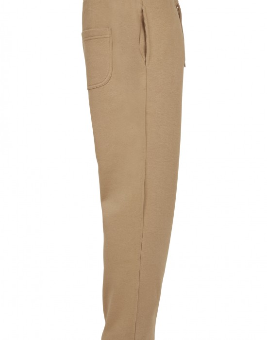 Мъжко долнище в бежов цвят Urban Classics Basic Sweatpants 2.0 
