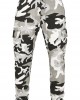 Мъжки панталон в сив камуфлаж Urban Classics snow camo