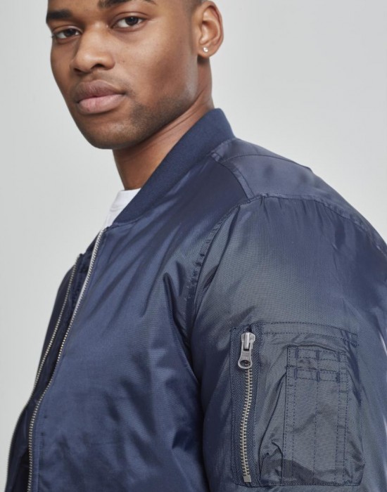 Мъжко тъмносиньо яке тип бомбър Urban Classics navy
