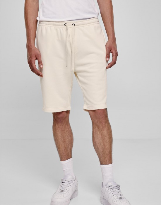 Мъжки къси панталони в цвят екрю Urban Classics Basic Sweatshorts