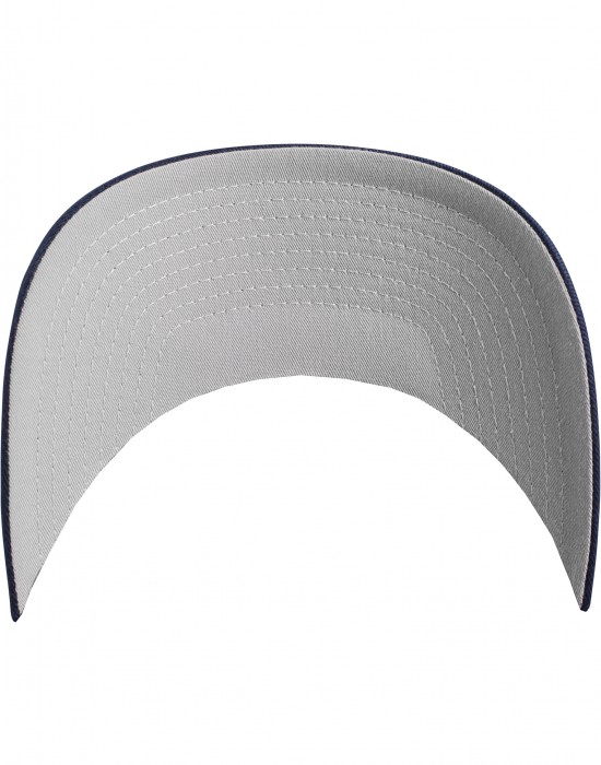 Шапка с козирка в тъмносиньо Flexfit Wooly Combed