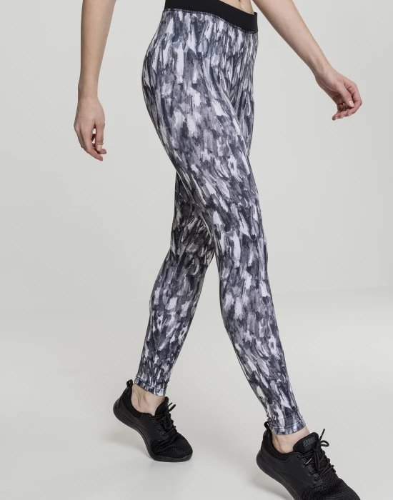 Дамски клин Urban Classics, Urban Classics, Клинове - Complex.bg