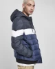 Мъжко яке в тъмносиньо от Urban Classics Colorblock Bubble, Urban Classics, Якета - Complex.bg