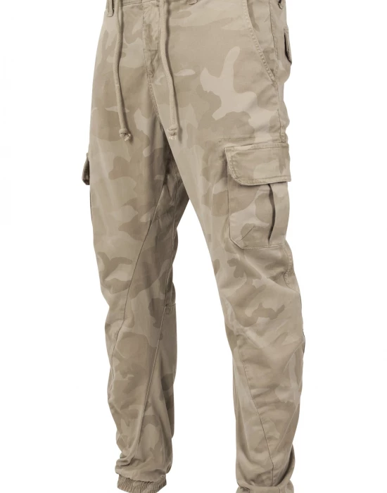 Мъжки камуфлажен карго панталон Urban Classics Sand Camo, Urban Classics, Панталони - Complex.bg
