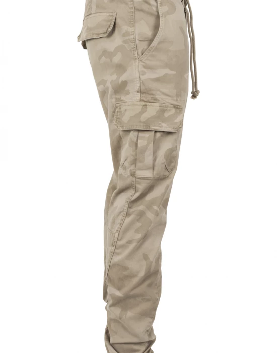 Мъжки камуфлажен карго панталон Urban Classics Sand Camo, Urban Classics, Панталони - Complex.bg