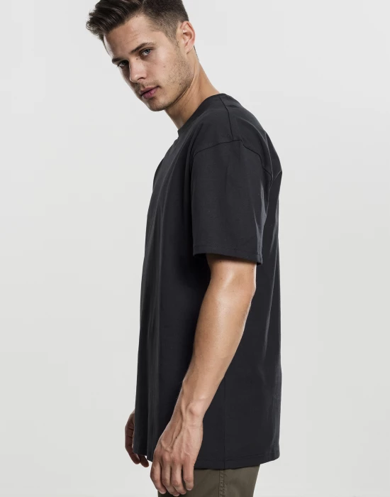 Мъжка тениска в черно Urban Classics Heavy Oversized, Urban Classics, Тениски - Complex.bg