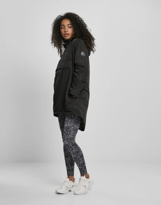 Дамско яке в черно от Urban Classics Long Oversized Pull Over, Urban Classics, Якета - Complex.bg