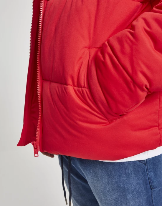 Мъжко яке в червено от Urban Classics Boxy Puffer, Urban Classics, Якета - Complex.bg