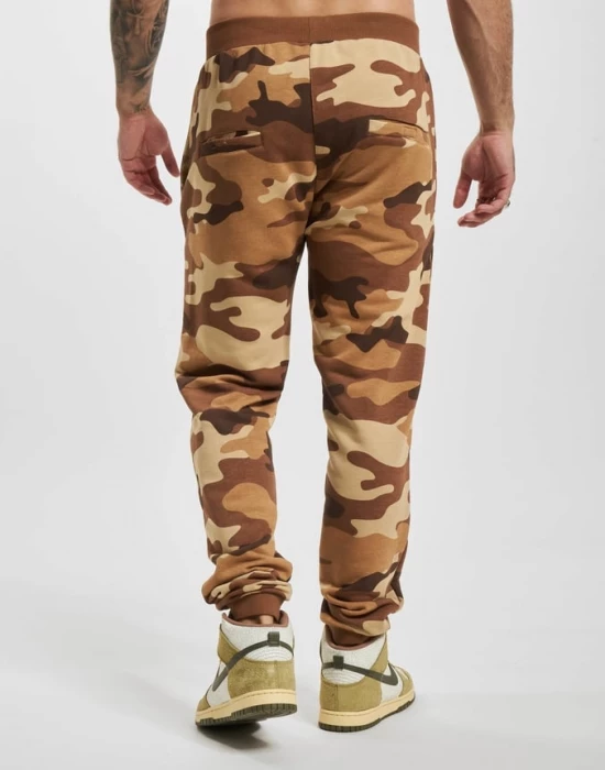 Мъжко долнище в камуфлажен цвят Ecko Unltd Camo, Eckō Unltd, Долнища - Complex.bg